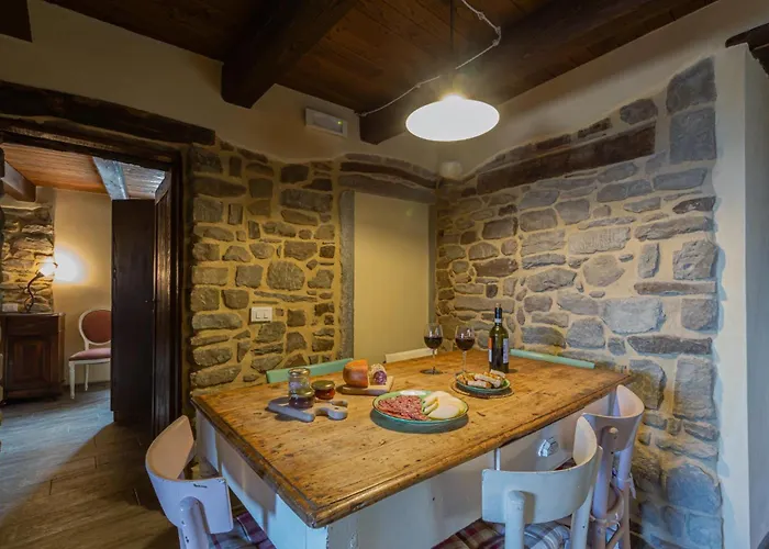 Holiday home Canto Del Fiume Ortignano Raggiolo
